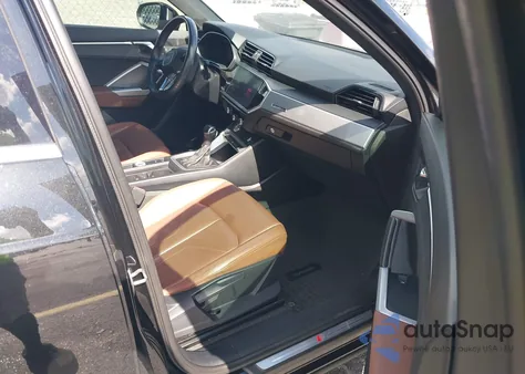 2020 Audi Q3 Premium 45 Tfsi S Line Quattro Tiptronic z USA, uszkodzony, nr VIN WA1DECF39L1067338